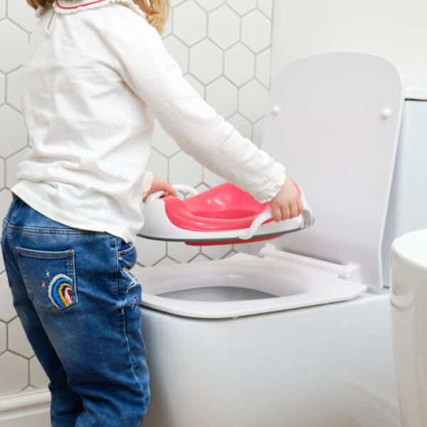 7382 Weepodtoiletrainer Insitu1 Sq