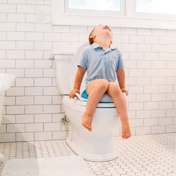 7387 Weepodtoilettrainersquish Insitu3 Sq