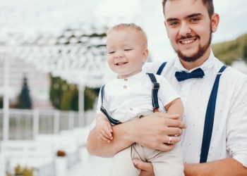 איך מסתדרים עם תינוק בחתונה או בר מצווה?